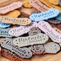 Miniatyrbillede 4 af 5: 50 stk. PU læderetiketter til håndlavede DIY hatte tasker med kærlighedsetiket til tøj syetiketter Acc-Yvan