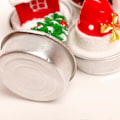 Miniatyrbilde 2 av 5: 12 Mini Duftende Jule Telys, 4 Design, 5x4cm - Juleborddekorasjon, Gave til Familie & Venner