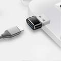 Miniatyrbilde 4 av 5: USB 2.0 (Type-A) hann til Type-C hunn-adapter