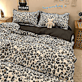 Miniatyrbillede 5 af 5: 4-delt Sæt Mode Leopard Print Sengetøjssæt (1 lagen + 1 dynebetræk + 2 pudebetræk) 1.8m 4-piece set(180*220cm)