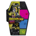 Miniatyrbild 1 av 6: Monster High Skulltimates Secrets Neon Frights Frankie Stein