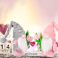 Miniatyrbild 3 av 4: Tulpan Rudolph docka leksaker gnom plyschdockor heminredning mors present skrivbordsfigur prydnader ansiktslös docka -GSL pink