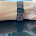 Miniatyrbilde 5 av 5: Urremme i rustfritt stål med justerbar spenne - Motebestandig urrem for de fleste klokker space gray