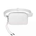 Miniatyrbilde 1 av 3: Fanny Packs for Kvinner og Menn, Grå Crossbody Fanny Pack, Unisex Mini Belteveske med Justerbar Stropp, Mote Cross Body Midjepakke for Reiser Avslappet R white