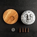 Miniatyrbillede 3 af 5: Harpiks Aromaterapi Tilbagevendende Røgelse Brænder Holdere til Hjem Ornamenter Hjem Dekoration Gaver -GSL human face