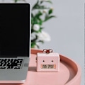 Pikkukuva 5 / 5: 1 kpl Bluetooth-kaiuttimet Mini söpö robotti Kannettava langaton Bluetooth 4.0 Subwoofer-kaiuttimet Söpö piirretty robotti Bluetooth-kaiutin kannettava subwoofer