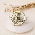 Miniatyrbillede 3 af 5: The Hunger Games, Mockingjay, Prop Pin Broche