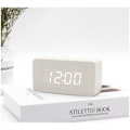 Miniatyrbillede 3 af 4: Digital vækkeur i træ med justerbar lysstyrke, stemmestyring, LED-skærm, rektangulær visning af tid, temperatur, hjemmedekor
