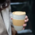 Pikkukuva 5 / 10: Koziol AROMA TO GO 2.0 Eristetty Muki 400ml Luonnollinen