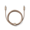 Pikkukuva 2 / 5: Lexon Design Metali-C Metallinen USB-C -kaapeli Lexon Design Metali-C USB-C -kaapeli, tummanpunainen, kestävä ja tyylikäs ratkaisu moderniin käyttöön.