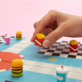 Pikkukuva 5 / 7: Balvi Ludo'n Dinner lautapeli