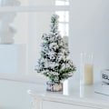 Miniatyrbilde 4 av 5: SDIGV Kunstig Mini Juletre, Snøfylt Kunstig Furu Xmas Tre Skrivebord Juletre-30cm