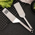 Miniatyrbilde 3 av 5: Sett med 2 Multifunksjonelle Spatler i Rustfritt Stål for Kjøkkenbruk, Rektangulært Hode, Hengeløkke, Pai Cutter, Lasagne Cutter, Kake Servering