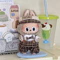 Miniatyrbild 1 av 3: [HH] Labubu Kläder Blind Box Universal Sittande Plyschleksak Tillbehör Labubu Designer Kläder