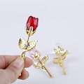 Miniatyrbillede 3 af 5: Glas Rose Mini Krystal Blomst Kunstige Blomster Bryllup Fest Gave Værelse Ornament Kontor Skrivebord Feng Shui Dekoration (3stk)