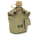Miniatyrbild 1 av 3: 1000ML Stor Kapacitet Sport Utomhus HDPE Vattenkokare Bärbar Vattenflaska Fällbar 700ml Mugg I Militär Kamouflage Väska(WZ2217)