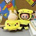 Miniatyrbild 2 av 2: [HH] Pikachuu Generation 1/2 Popmart Labubu Dockkläder Set Hatt Byxor Kjol Skor Väska Tröja Halsduk Dekoration Ersättningsoutfit