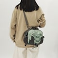 Miniatyrbild 3 av 5: (Grön) Dam Läder Crossbody Väska Dragkedja Axel Kamera Handväska längd 25cm,bredd 13cm,höjd 20cm