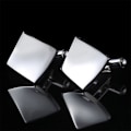 Miniatyrbilde 2 av 2: Manschettknappar - Kvadratisk i silver "Warped" Silver