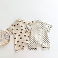 Miniatyrbillede 2 af 7: Sød shorts jakkesæt/pyjamas i tyndt materiale med bamser eller prikker Beige 7-12 Teddybear