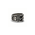 Miniatyrbillede 4 af 5: Skull and Cross Ring i rustfrit stål med kædedetaljer Silver one size