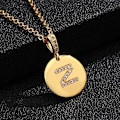 Miniatyrbilde 1 av 9: Runde bokstavamuletter i gull- og zirkongullbelagte halskjeder Gold one size