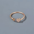 Miniatyrbillede 2 af 3: Forgyldt ring med hjerte og sommerfugl justerbar passer til alle Gold one size