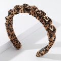 Miniatyrbilde 1 av 2: Glamorøst tiara med gullkjede og leopardmønster for unik stil Brown one size