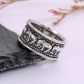 Miniatyrbild 1 av 3: Silverpläterad ring med elefanter för män Silver one size