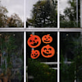 Pikkukuva 2 / 2: Ikkunakoriste 4 kurpitsaa Halloween-oranssia itseliimautuvaa Orange