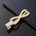 Miniatyrbillede 4 af 6: Stilfulde og elegante hårnåle med sløjfe, krone, hjerte og perler - til kvinder White one size