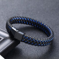 Miniatyrbillede 2 af 4: Sort armbånd i ægte læder med flettede farvede tråde og magnet Black one size