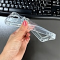 Miniatyrbild 3 av 9: Skal för alla iPhone 15 modeller med plats för kort silikon stötdämpande Transparent one size
