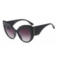 Miniatyrbillede 2 af 5: Kvindelige store Cat-Eye solbriller 2025 UV400 Khloe Black one size