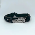Miniatyrbillede 1 af 3: Håndlavet armbånd i sort læder med englevinge Black one size