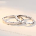 Pikkukuva 4 / 4: Miehille ja naisille sopivat hopeoidut renkaat zirkonilla Silver one size