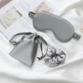 Miniatyrbilde 1 av 6: Sovemaske + scrunchie + reiseveskesett silke sove luksuriøst Grey one size