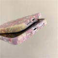 Miniatyrbild 2 av 4: iPhone 14 Pro Mobilskal Retro Blomstermålning i Rosa - Stilren Design för Elegant Skydd Rosa one size