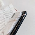Miniatyrbild 2 av 4: Mobilskal till iPhone11 med marmormönster! Svart one size