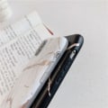 Pikkukuva 2 / 4: Kännykkä iPhone11: lle, marmorikuvio Black one size