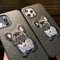 Pikkukuva 4 / 4: iPhone 12 Pro Max -kotelo, jossa brodeerattu mopsi keinonahkainen koira Black one size
