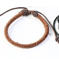 Miniatyrbillede 3 af 3: Håndlavet naturligt armbånd brunt læder og brun snor Brown one size