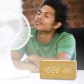 Miniatyrbillede 5 af 5: Træ Digital Ur Multifunktion Led Vækkeur Med Tid/Temperatur/Dato Display Og Stemmestyring Brun