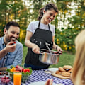 Miniatyrbilde 4 av 4: TG 7-delt grillsett med grillforkle i rustfritt stål, grill