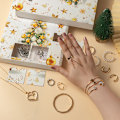 Miniatyrbild 5 av 8: Julkalender med Smycken 2024 - Ny Julgåva, Blindbox med Örhängen, Halsband, Armband, Smyckesask för Kvinnor