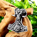 Pikkukuva 7 / 7: Beier retro Viking- ja kelttiläinen solmu ruostumattomasta teräksestä riipus Pohjoismainen persoonallinen lampaanpää titaaniteräksinen riipus koru BP8-422 Single Pendant