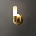 Miniatyrbillede 2 af 3: Moderne Lineær LED Badeværelses Væglampe - Guld og Hvidt Frosted Glas - Messing Væglampe - Mid Century Væglampe til Soveværelse