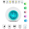 Miniatyrbild 3 av 3: Barnväckarklocka, digital display väckarklocka/7 färger som ändras