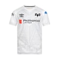 Pikkukuva 1 / 2: Fiskgjuse lada/lada Umbro vieraspaita 9-10 vuotta valkoinen/musta 13 vuotta