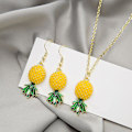 Miniatyrbillede 4 af 5: 1 Sæt Ananas Øreringe Halskæde Frugt Øre Dangler Halskæde Dame Smykker (50x3cm)